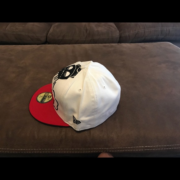 New Era Chicago Bulls Fitted Hat - Picture 2 of 5